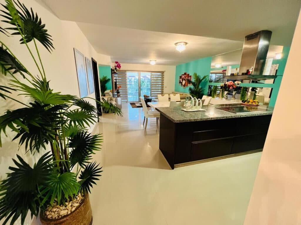 Apartamento Luxurious Hideaway With Private Access *