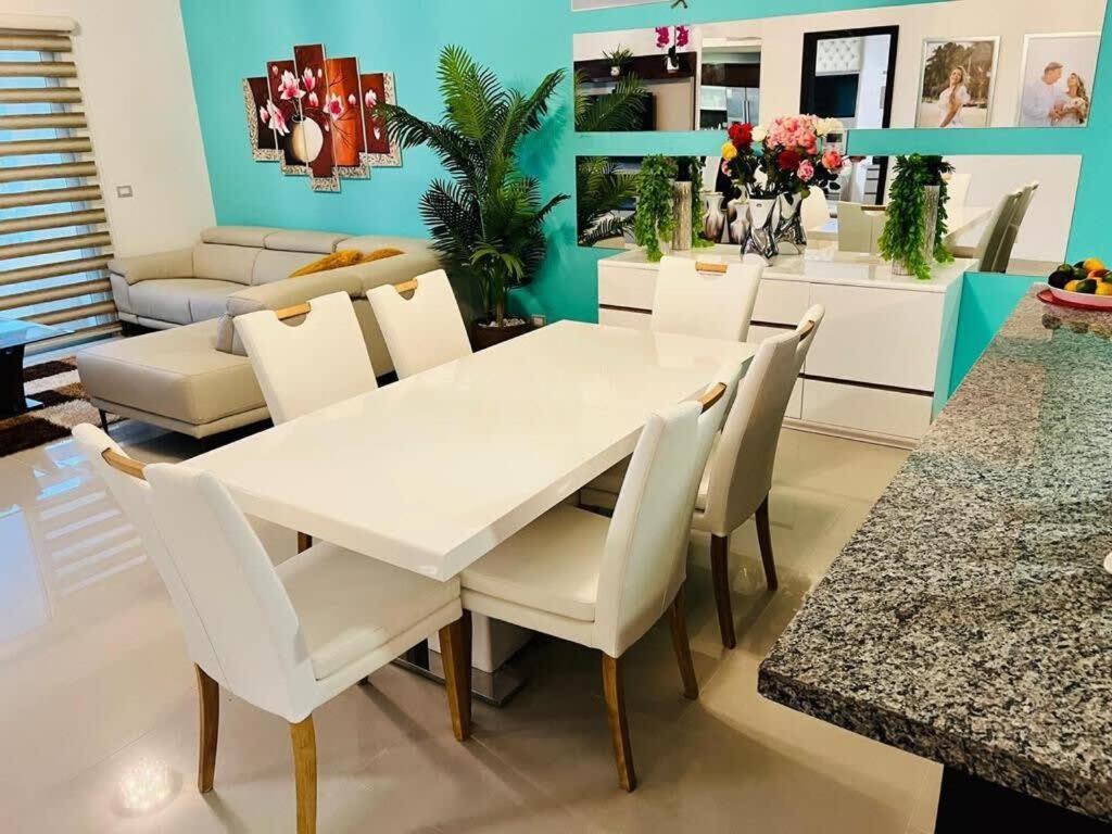 Luxurious Hideaway With Private Access Playa del Carmen