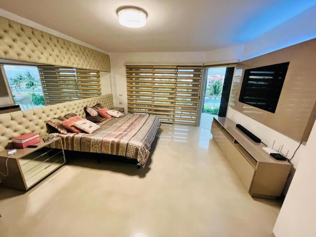 Luxurious Hideaway With Private Access Apartamento *